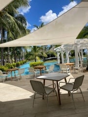 Come and tell me your dull and unexciting news 26: Calmly through the day 