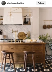 How can I modernise/update this kitchen? (Pics attached)