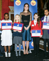 Royal Style and Beauty - what goes in the Bold Tower? White stilettos, green coats and too much of the flower?