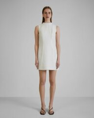 Les Parisiennes des Mamanset: A Sin of Pride