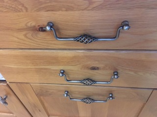 Anyone had their kitchen cupboards paint sprayed?