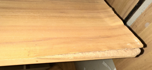 AIBU to expect landlord to replace kitchen?