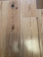 Help me which flooring to do with!!! LVT or engineered wood?