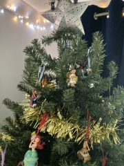 Realistic artificial trees
