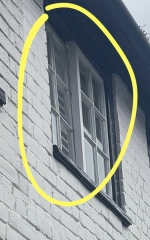 Renting property w cracked windows