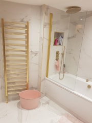 Brushed bathroom fittings - or not?