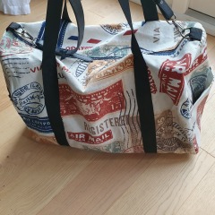 Stitch and bitch #7. Hanging by a thread