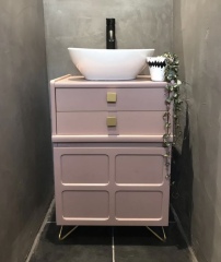 Urgent decision help please - round, oval or pill shaped mirror?