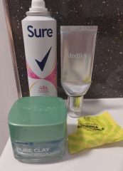 Do you get the urge to splurge on beauty products? Are your cupboards full of your stash? Join this group of beauty addicts!