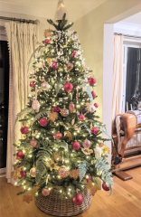 Realistic artificial trees