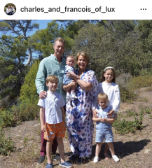 Royal Style and Beauty - what goes in the Bold Tower? White stilettos, green coats and too much of the flower?