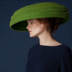 Les Parisiennes des Mamanset: A Sin of Pride