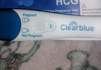 People commenting congratulations on a very faint could be positive / negative test?