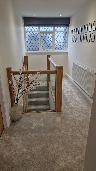 Which colour carpet with Dulux Timeless walls?