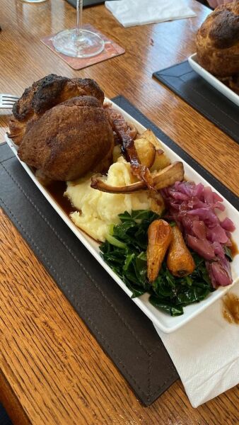 How much is this roast dinner?