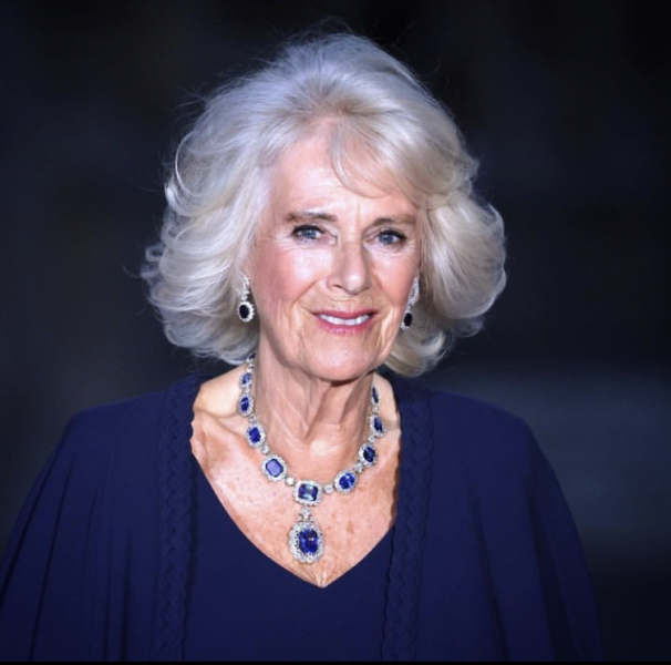 Royal Style: Embracing Autumn with a Varied Wardrobe - let's be like KC3 and enjoy!