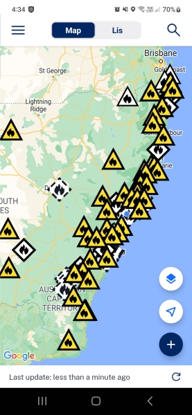 Do we accept a trip to Australia for xmas? Advice neefded!