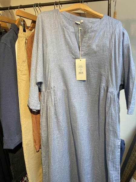 Toasties eagerly waiting for sale day, while worrying about the life of their resold items