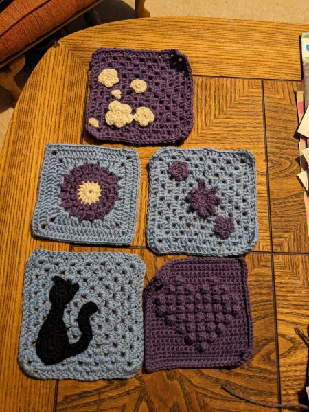 Woolly Hugs: A blanket in memory of JanH.