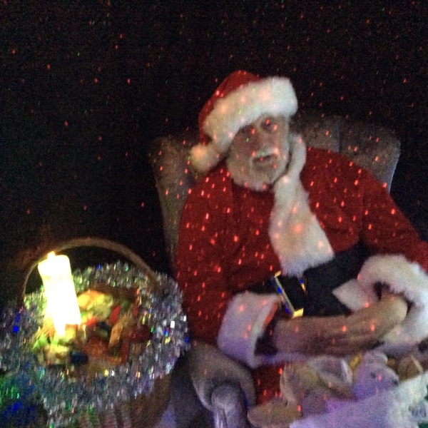 Woolly Hugs: A Blanket for fellow Mumsnetter thegreylady. Can you help us please?