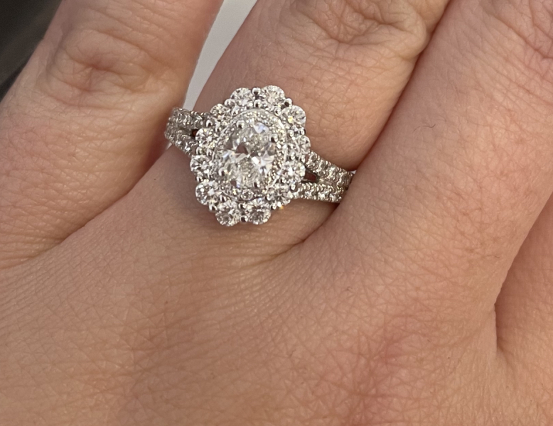 Investing in antique jewellery.. am I crazy?