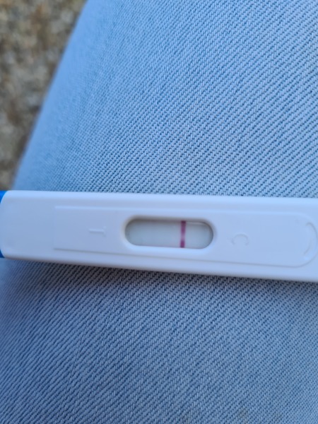 Very faint line at 14dpo?