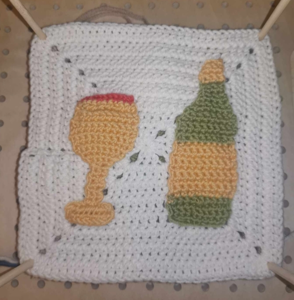 Woolly Hugs: A blanket in memory of JanH.