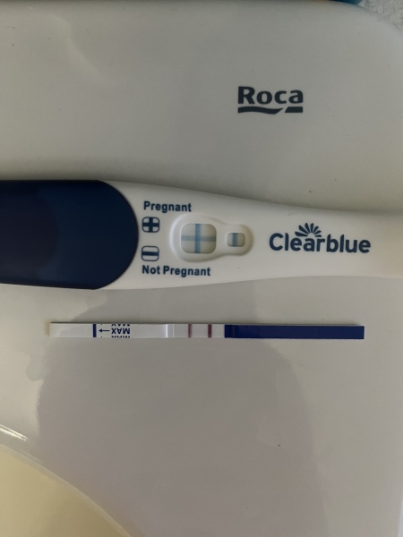 Pink tinged discharge last night, BFP this morning