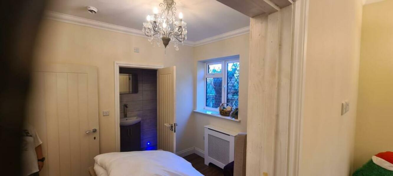 A brilliant Rightmove listing