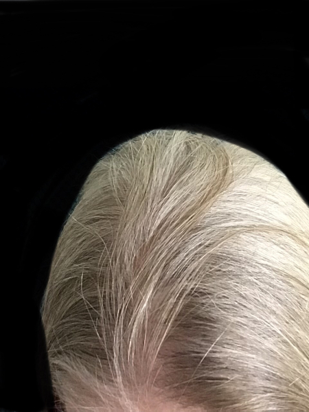 Any advice on how to make salt and pepper hair look like blonde highlights?