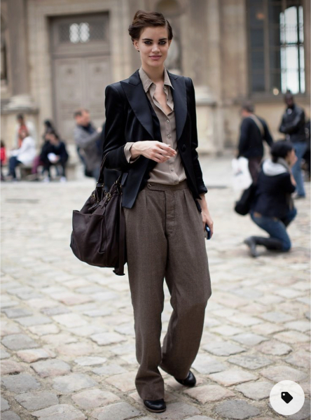 Dark Academia - anyone who loves this style?