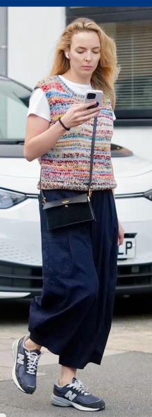 Toasties eagerly waiting for sale day, while worrying about the life of their resold items