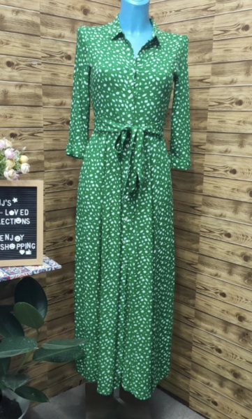 Please help me find this dress!
