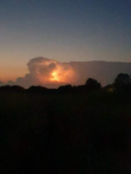 Did anyone see the mad flashing clouds last night?