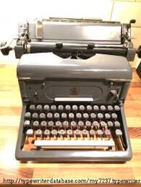 Dd wants a typewriter for Christmas