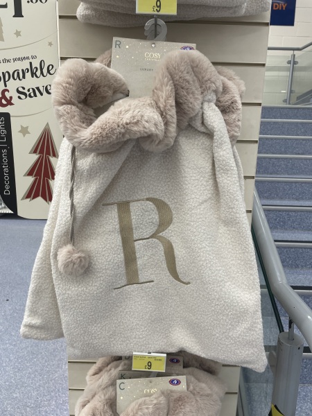 Christmas Bargain Thread 1 - the one where my dad is 17