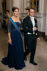 Royal Style and Beauty - what goes in the Bold Tower? White stilettos, green coats and too much of the flower?