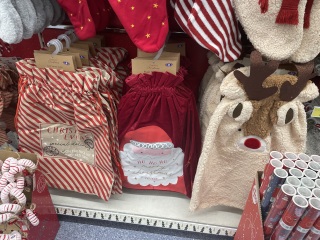 Christmas Bargain Thread 1 - the one where my dad is 17