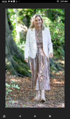 Royal Style and Beauty - what goes in the Bold Tower? White stilettos, green coats and too much of the flower?