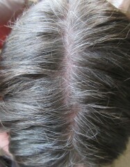 Any advice on how to make salt and pepper hair look like blonde highlights?