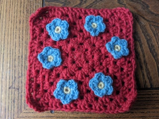Woolly Hugs: A Blanket for fellow Mumsnetter thegreylady. Can you help us please?