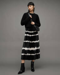 Bottom half with jumpers in the winter ?