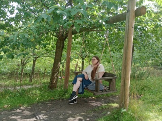 SHe's pulling her hair out, please help.