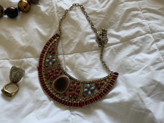 Dark Academia - anyone who loves this style?