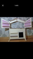 Does anyone recognise what brand this kitchen/shop is?