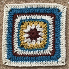 Woolly Hugs: A Blanket for fellow Mumsnetter thegreylady. Can you help us please?