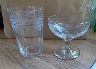 Are there any (drinking) glassware experts on here ?