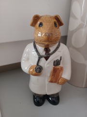 Help me find this pottery