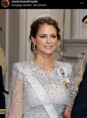 Royal Style and Beauty - what goes in the Bold Tower? White stilettos, green coats and too much of the flower?