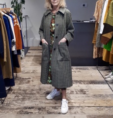 Toasties eagerly waiting for sale day, while worrying about the life of their resold items